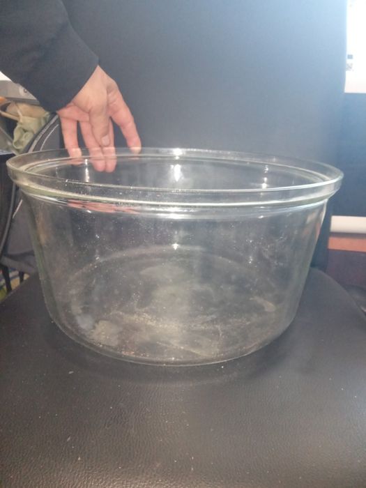 Большая стеклянная форма