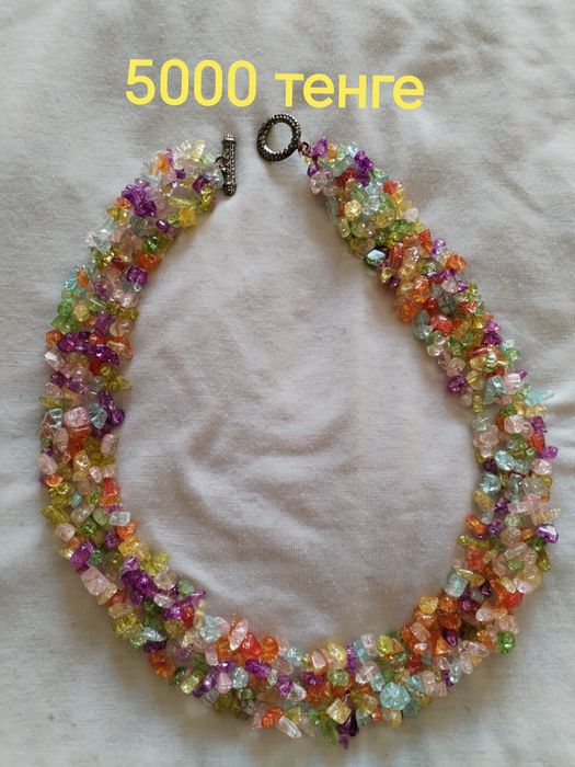 Продам украшения бусы