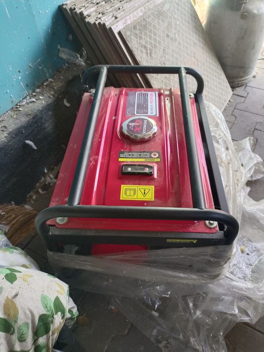 Генератор бензиновый