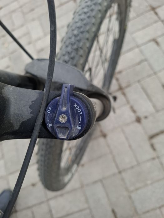 Велосипед фирмы AVA