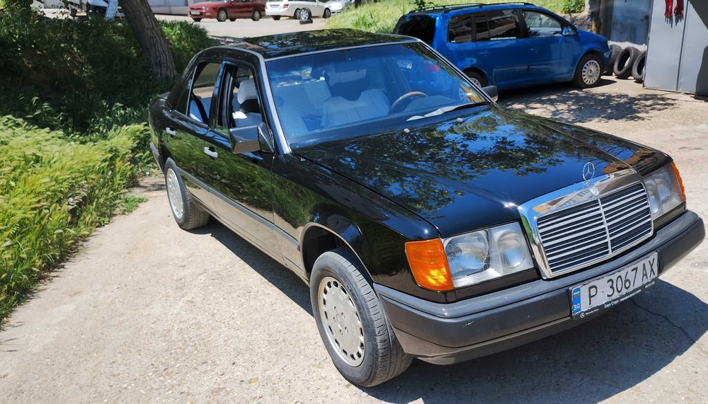 Mercedes-Benz 124 200 D