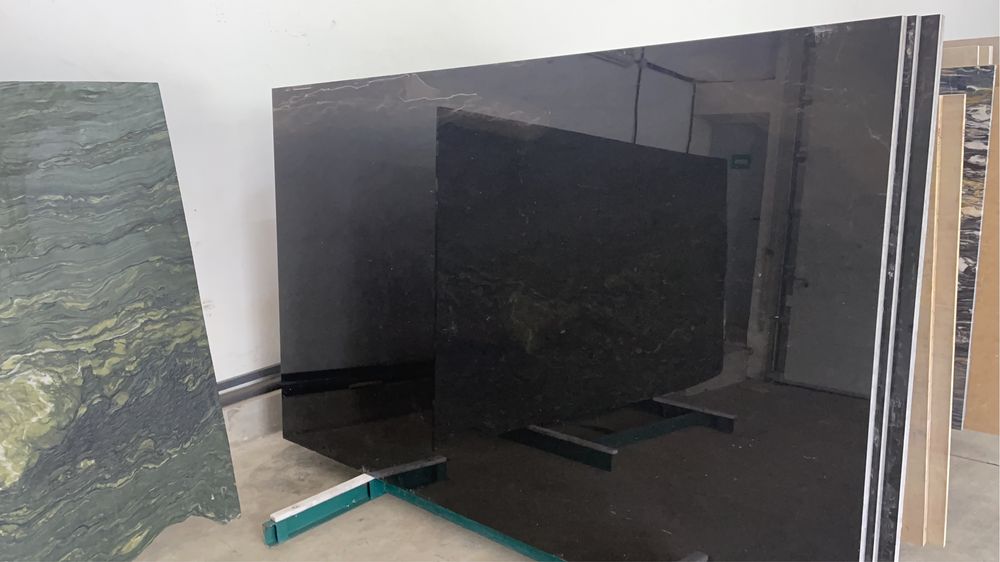 Trepte,glafuri din marmura,onyx,crystal, travertine