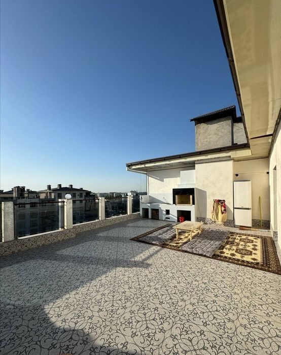 Eshonguzar sitiy Новостройка 5/10/10.212м2 Срочно продам квартиру