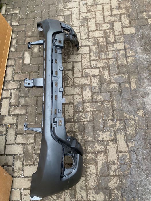 Кузовные запчасти Renault Duster