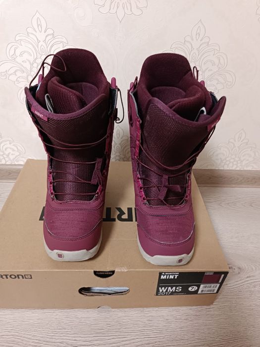 Ботинки для сноуборда Burton Mint