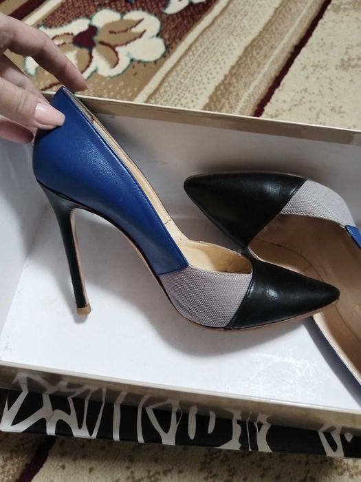 Туфли, босоножки, сапоги осенние