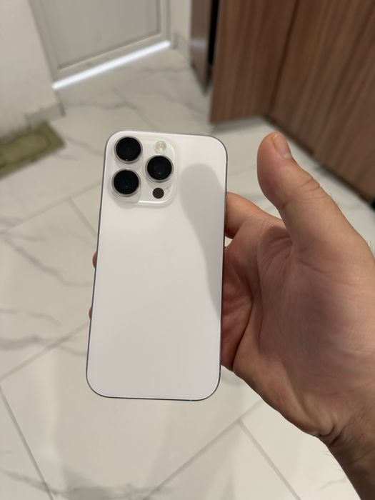 Iphone 16 pro 128 gb 89 akb