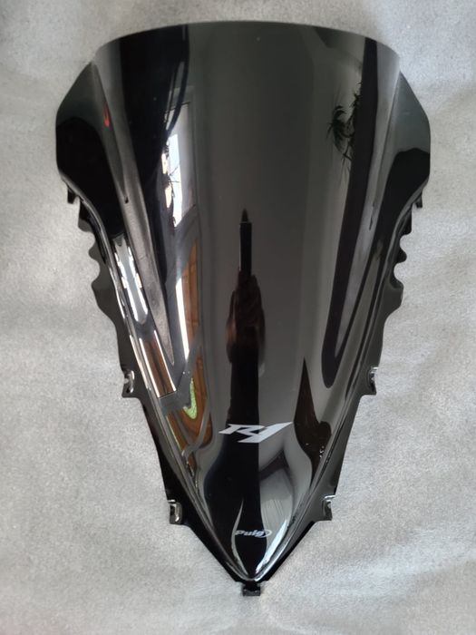 Se vinde Yamaha r1 pentru pretentiosi