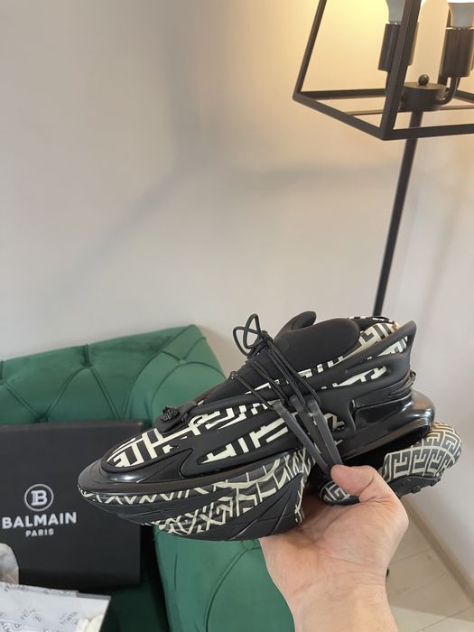 Adidasi Balmain Unicorn Top Version Full Box colectie noua