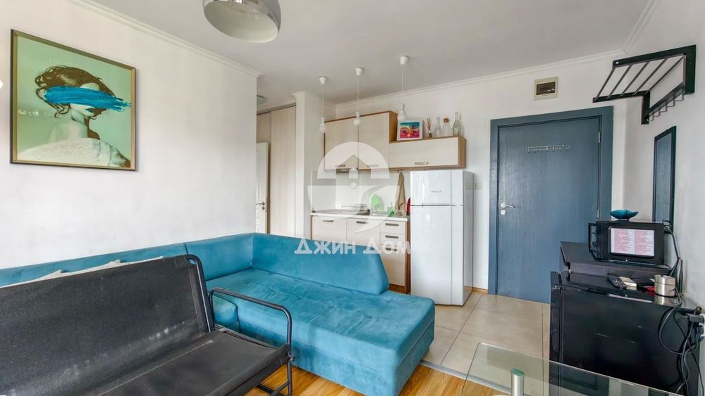 Продава се Двустаен апартамент в к.к. Слънчев бряг - 63 кв.м за 866 €/кв.м - Снимка #3