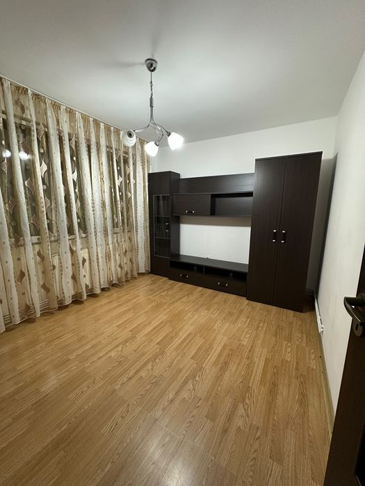 Inchiriez apartament 2 camere