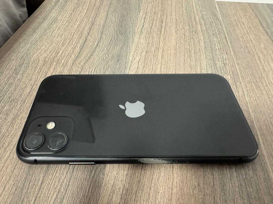 Iphone 11 32 GB Negru