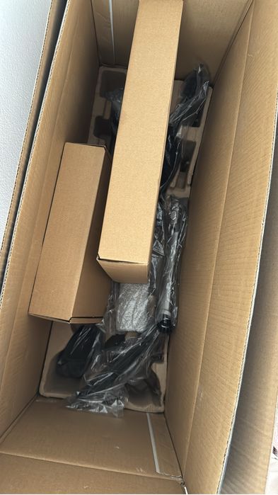 Пылесос IZZY Pro 2S черный, серебристый