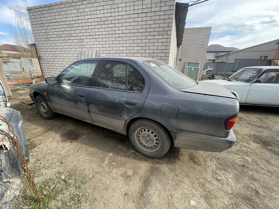 Ниссан примера п10