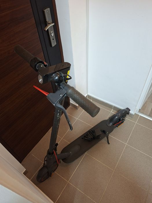 Xiaomi Mi Electric Scooter Pro 2