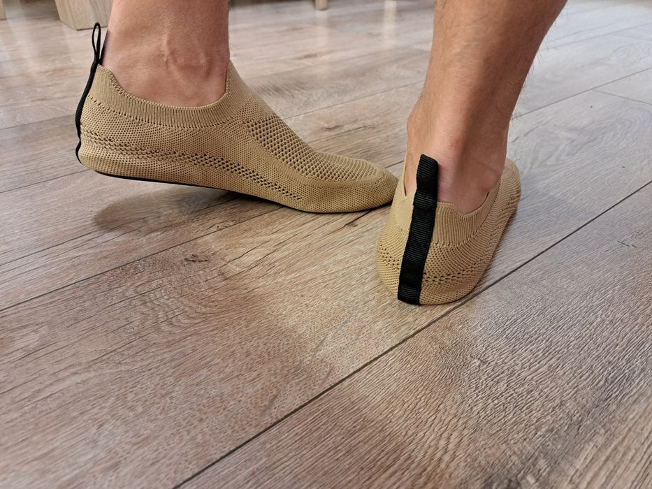 Обувки за плаж номер 43