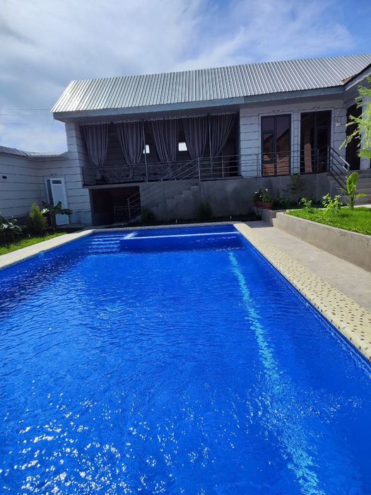 Oqtosh dacha oilaviy