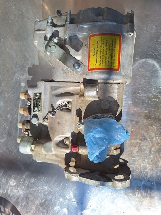 Дизелова инжекционна помпа PZL Mielec P24-22/1 – ретро, трактор/камион