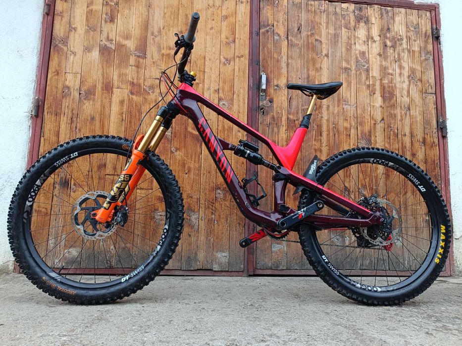 Canyon Spectral CF 9.0