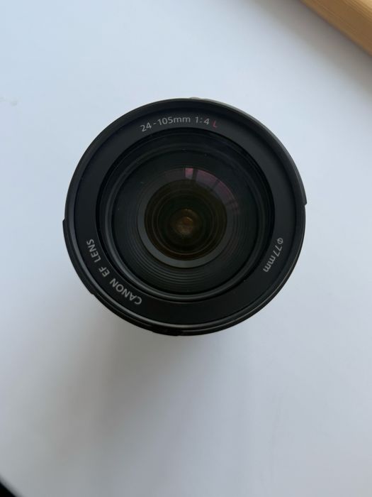 Объектив EF 24-105 mm Canon