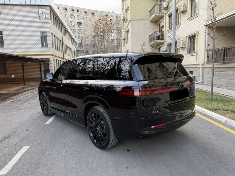 Denza n9 Black Edition новая