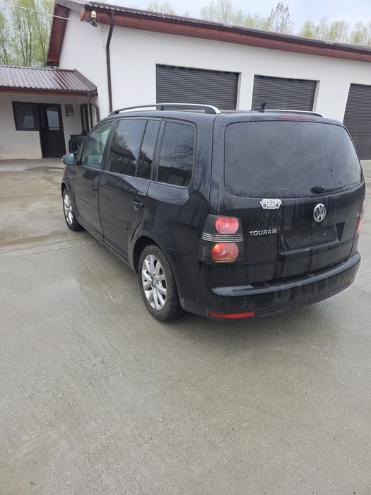 Dezmembrez vw touran facelift 1.9 2.0 1.6