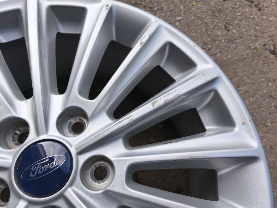 16" и 17" 1+1брой оригинални алуминиеви джанти за Ford.