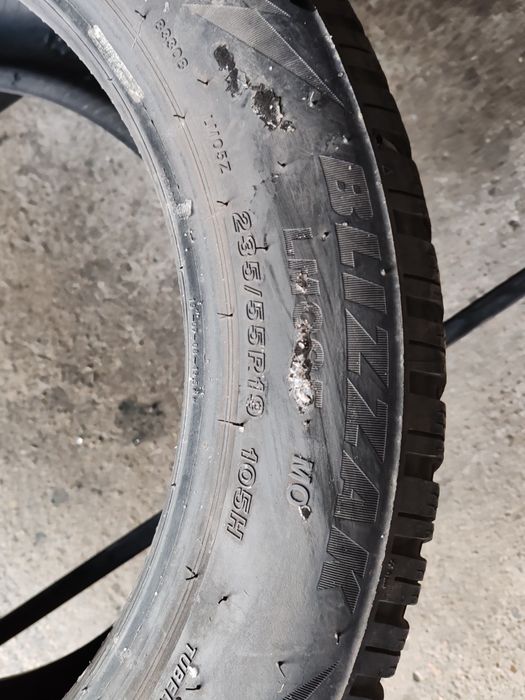 1 anvelopa 235 55 19