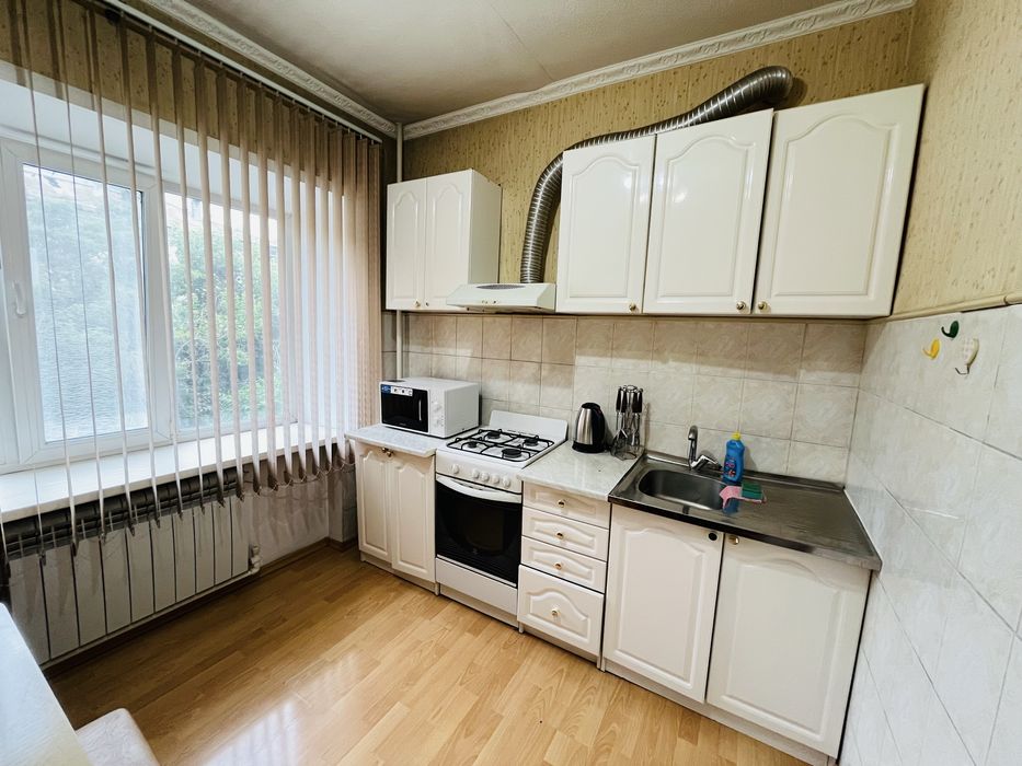 Сдам 2 квартиру посуточно просперкт Назарбаева 76