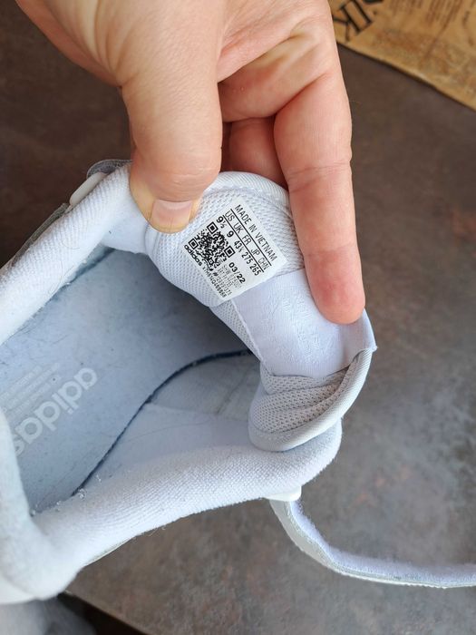 мъжки маратонки,кецове,спортни обувки,ном43,5 Adidas,адидас