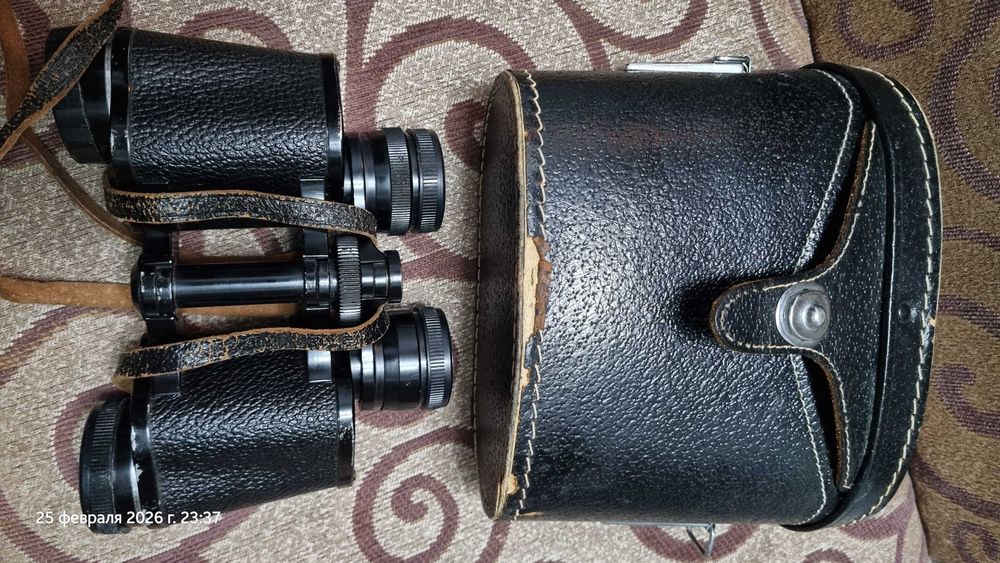 бинокль японский "Bushnell" 8х30