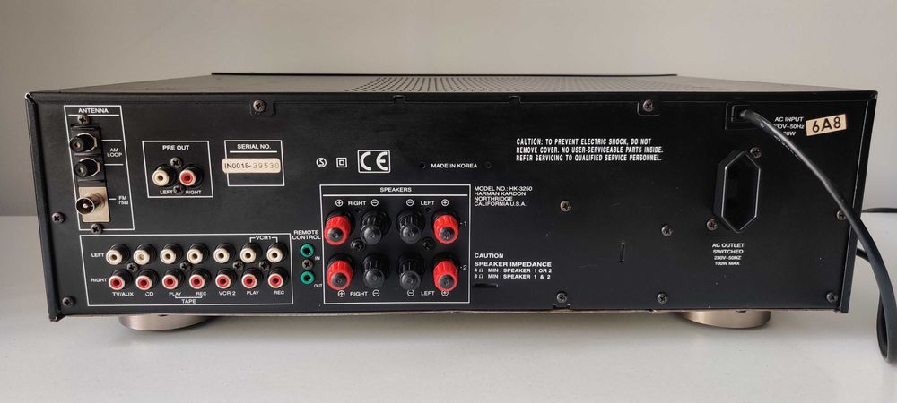 Harman Kardon HK 3250 amplificator stereo analog vintage preamp statie