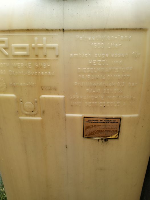 Fosa septica ecologica uzată.