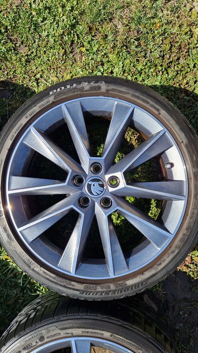 Roți vară  jante Al R17 Skoda Fabia Rapid Vw Polo Seat Ibiza 215 40 17