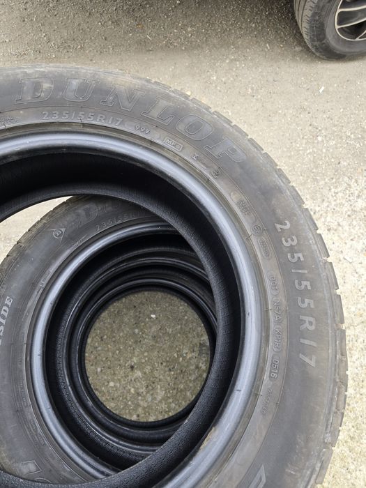 4x 235/55/17 VARA DUNLOP Stare foarte buna