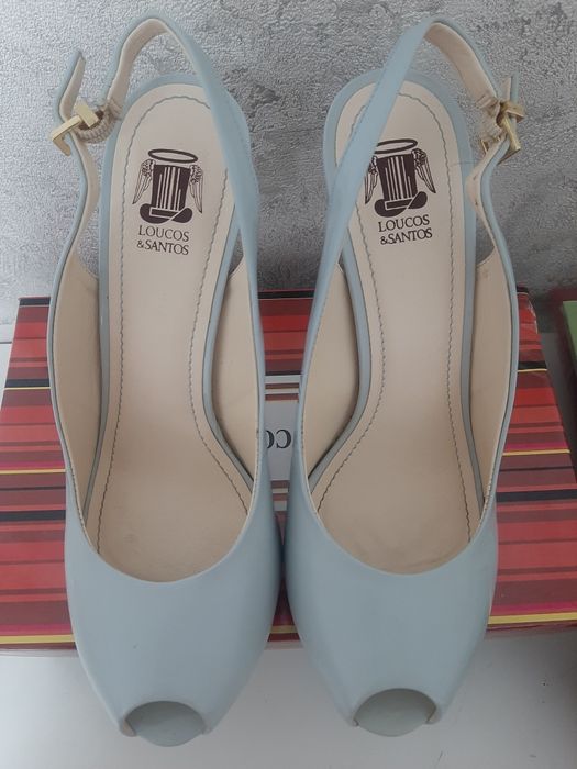 Продам женскую обувь