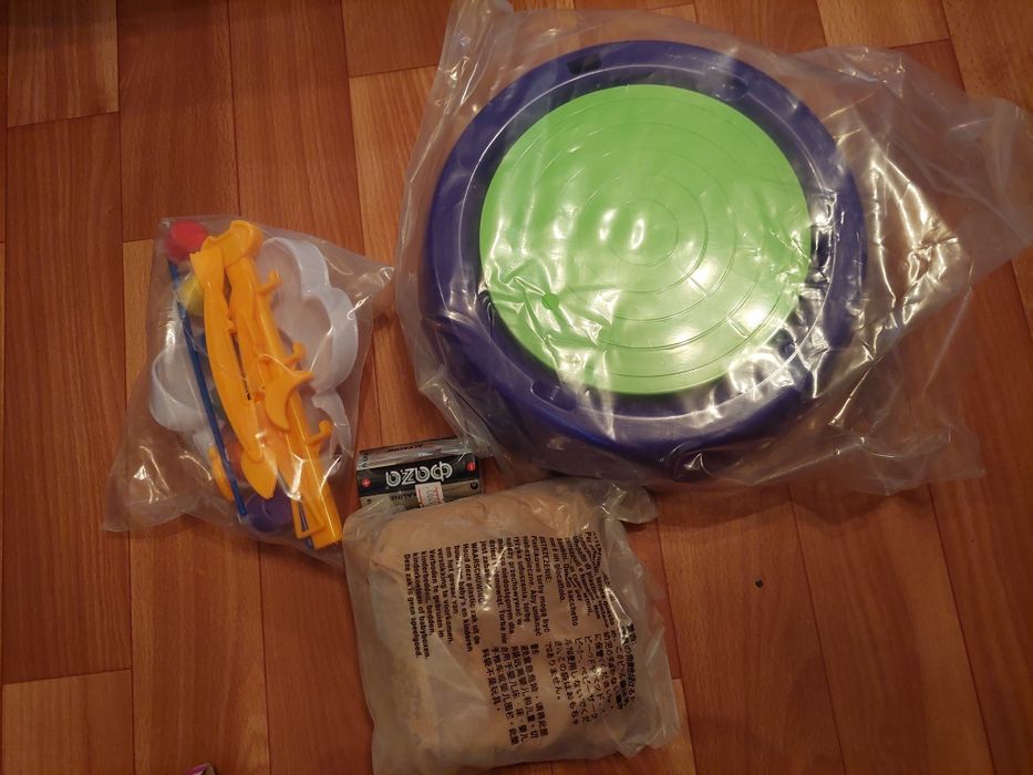 Продам гончарный набор новый