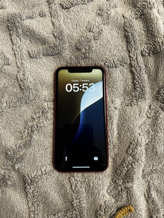 Продам айфон 11 в