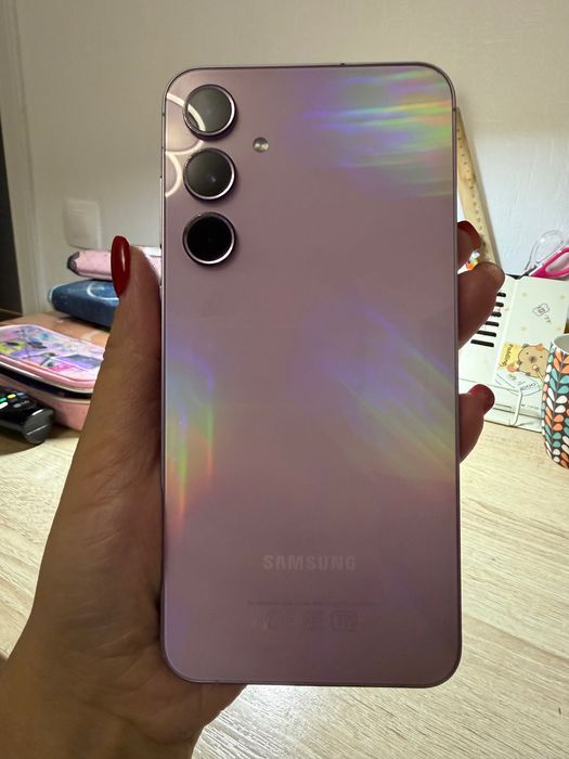 Продам телефон Samsung galaxi A 55 5 G