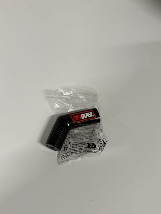 Гумено предпазно краче за лост на съединителя – защита за обувки