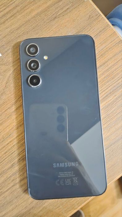 Samsung Galaxy A54 5G 256GB отлично състояние