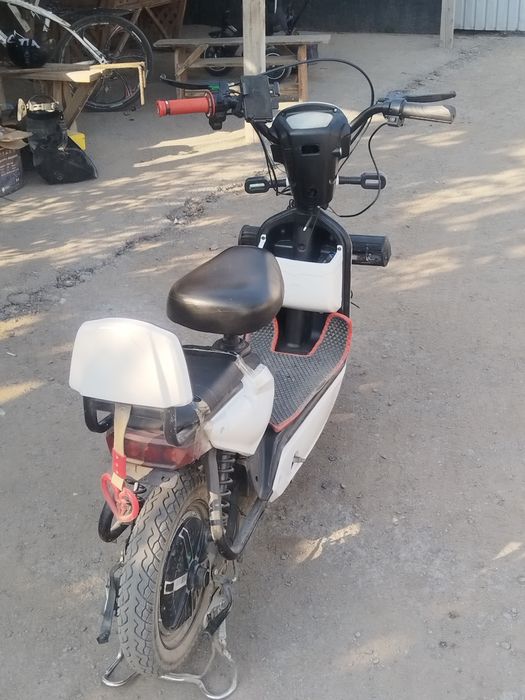 Срочна продам скутер