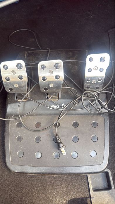 Для игр в гонку на компе