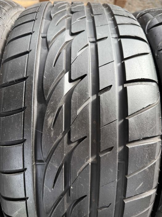 2x Anvelope Vara 245/40 r18 runflat - Firestone FIREHAWK SZ90