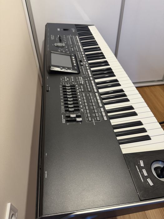 Korg Pa3x 256 Рам 76 клавиша