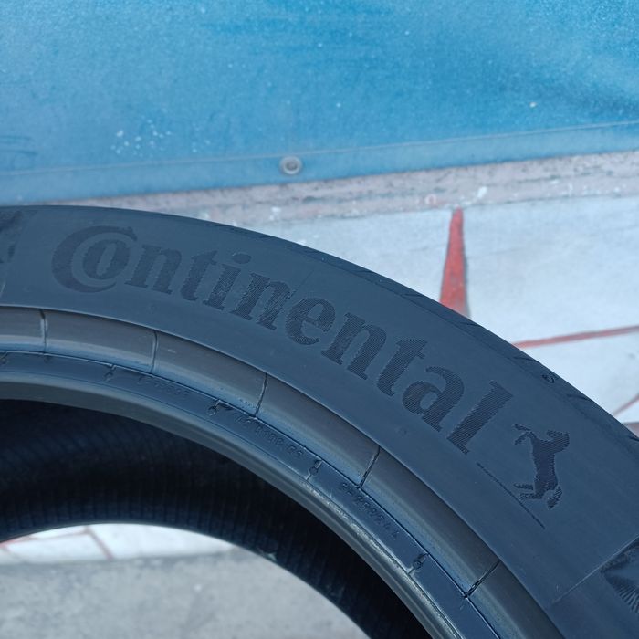 235 45 18 Continental 2бр летни дот 21