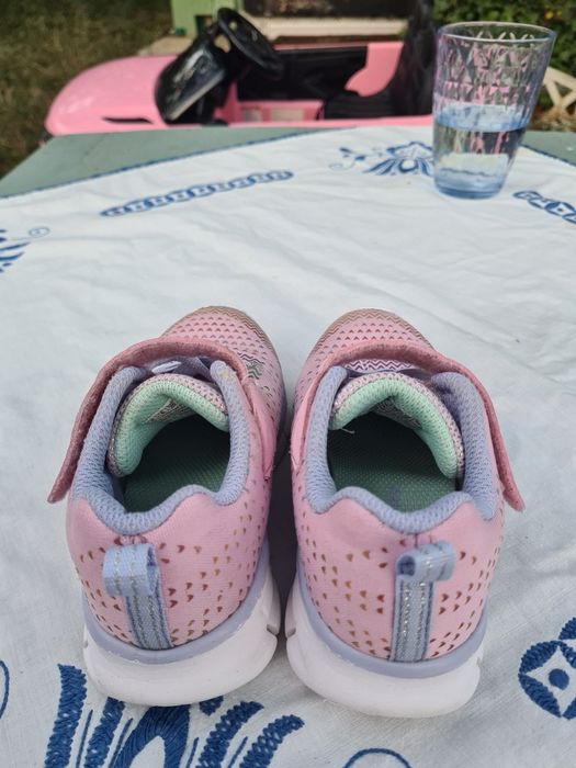 Adidași Skechers fetițe 25