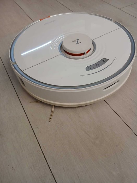 Robot aspirator Roborock S5 – cu navigație laser și funcție mop