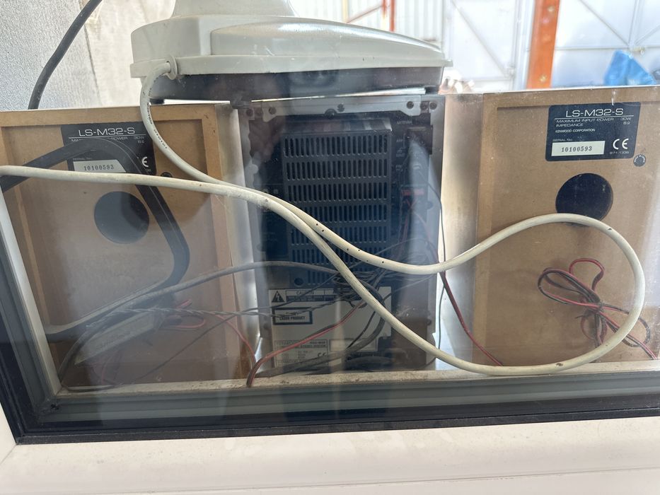 Combina KENWOOD Model RXD-M32