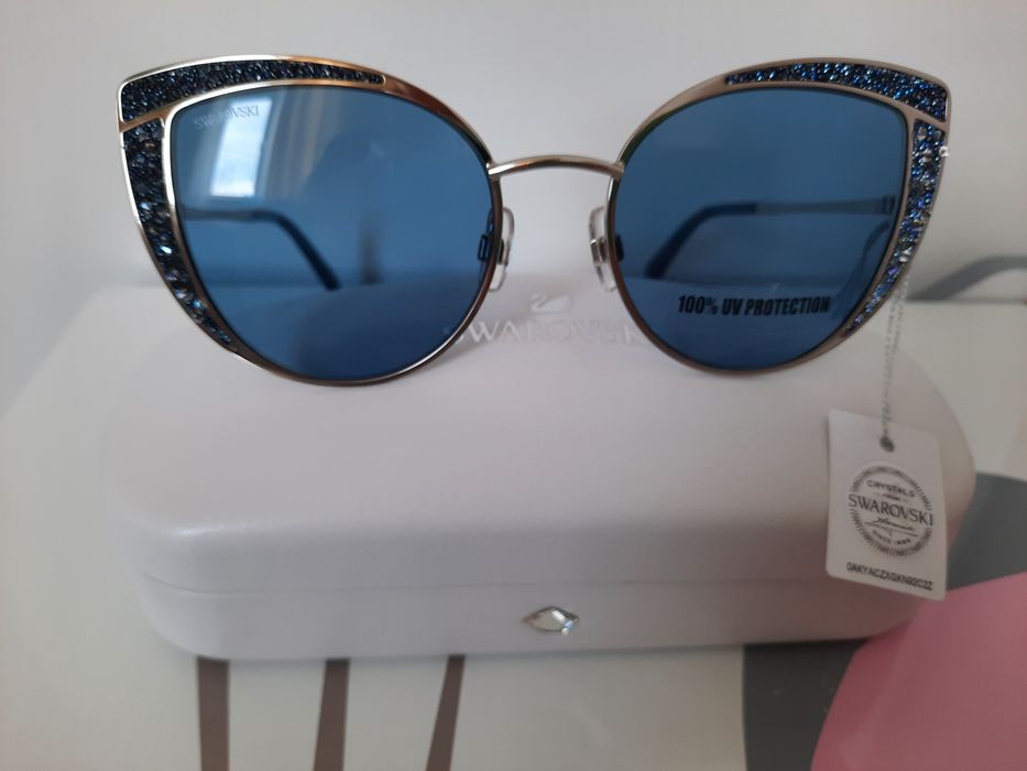 Нови очила на Swarovski